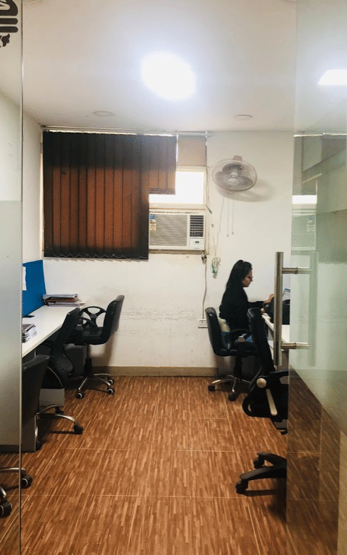 The Scorpoverseas The Scorpoverseas photo 3